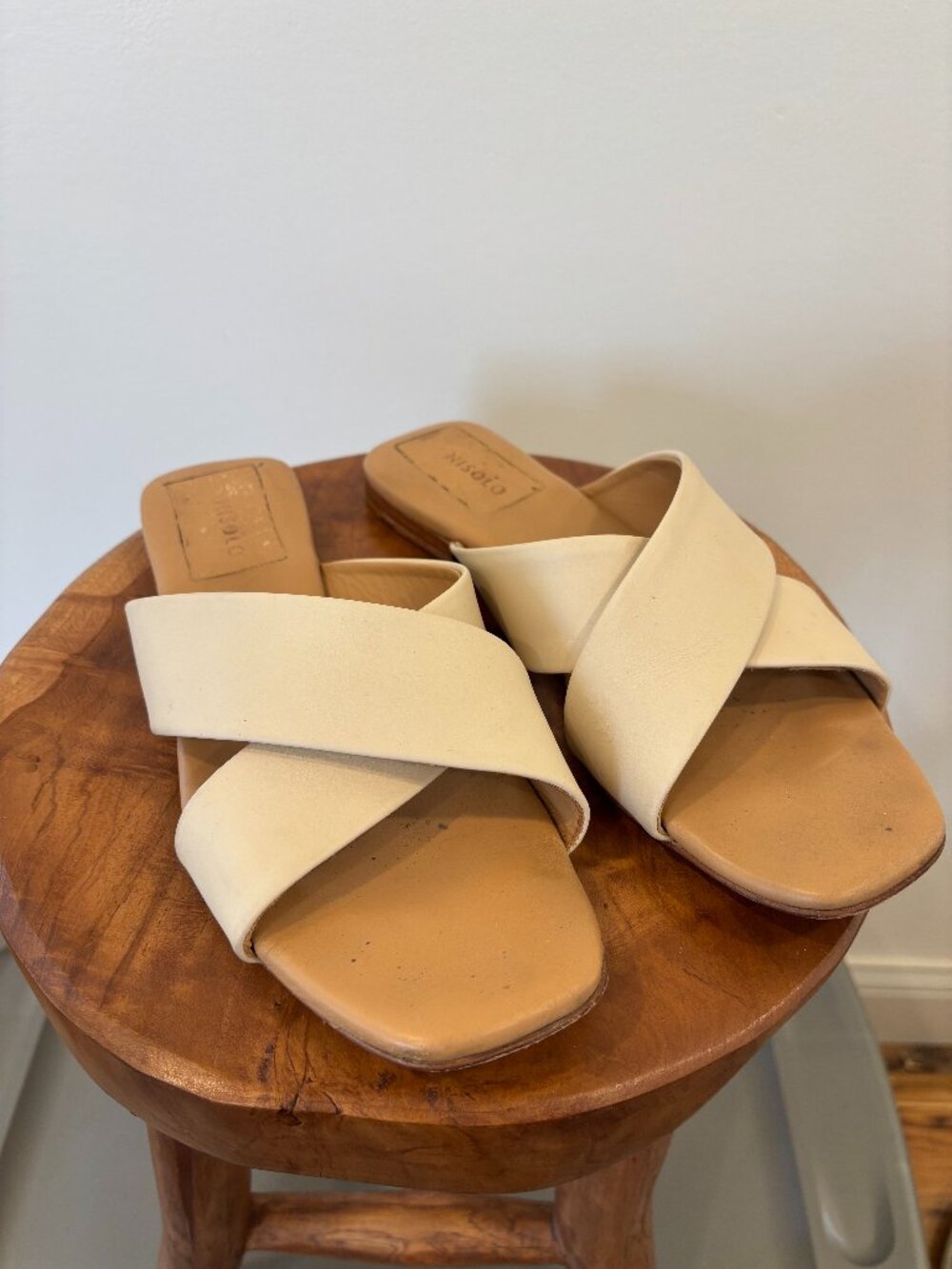 Nisolo Catalina Slide Leather Sandals - 9.5, Bone Ivory